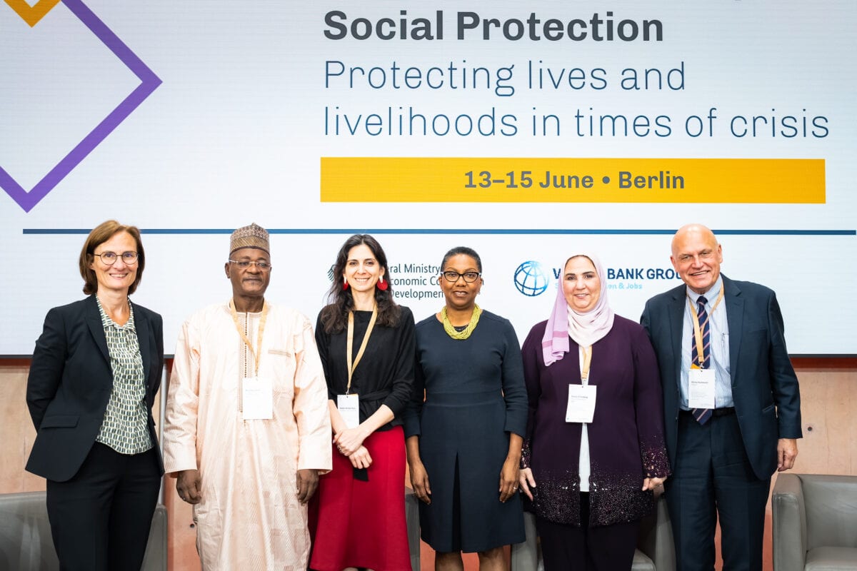 Participants in plenary session 1 at the Global Forum on Adaptive Social Protection