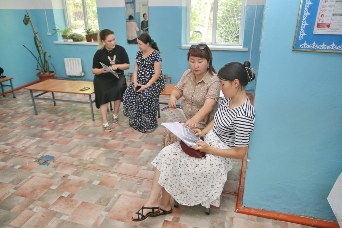 Counselling pregnant women in Chuy
