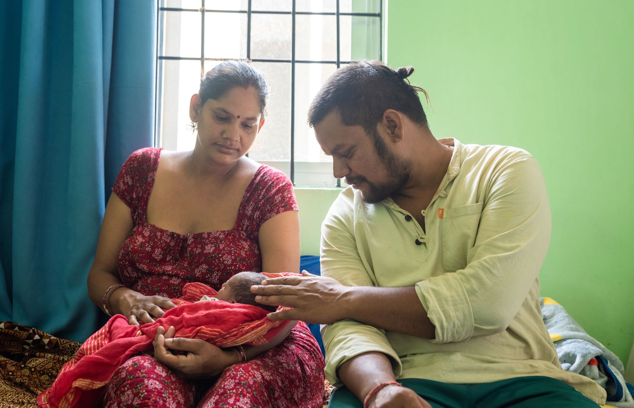 U2K5478 NJ couple with baby reduced